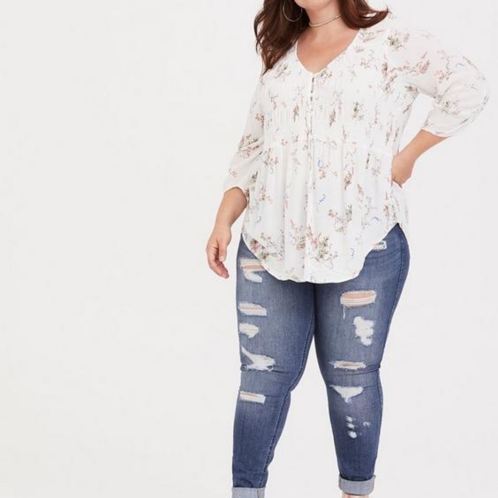 Torrid Crinkle Gauze Smocked Button-Front Top Size 00/M/L